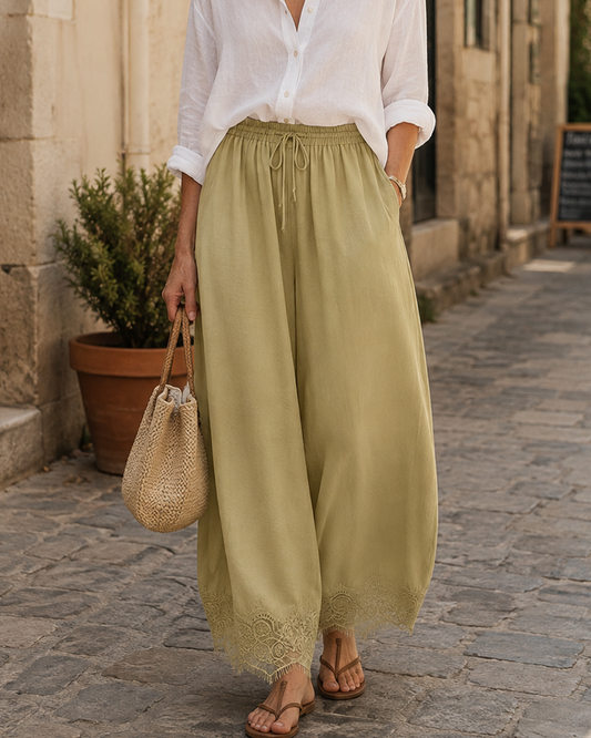 Pantalón de gasa con detalle de encaje
